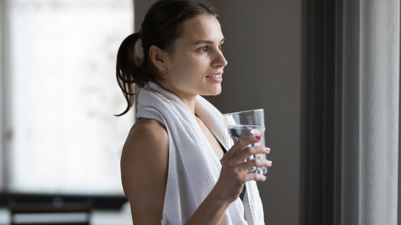 Agua Purificada Vs Agua Alcalina: Cuál Es Mejor Y Sus Diferencias ...